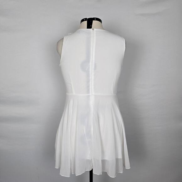 Club L Dress Women's 20 Cream - White Mini Sleeveless Sheer Lined Flowers Ruffle - Picture 4 of 16
